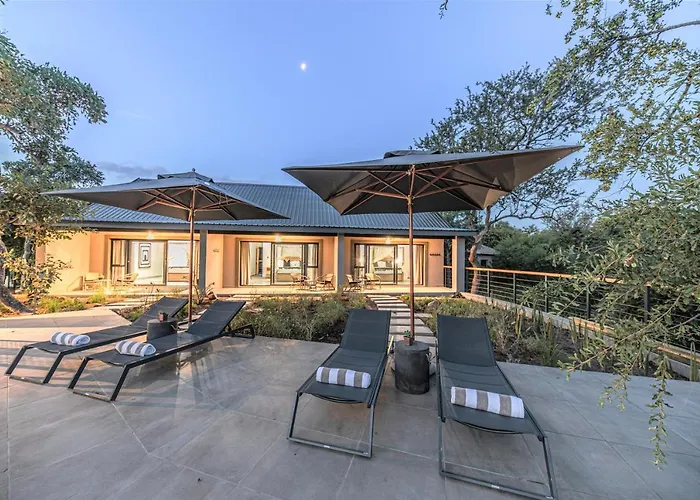 Little Kubu Lodge Hoedspruit