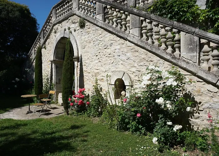 Bed and Breakfast Les Deux Tours à Brignon