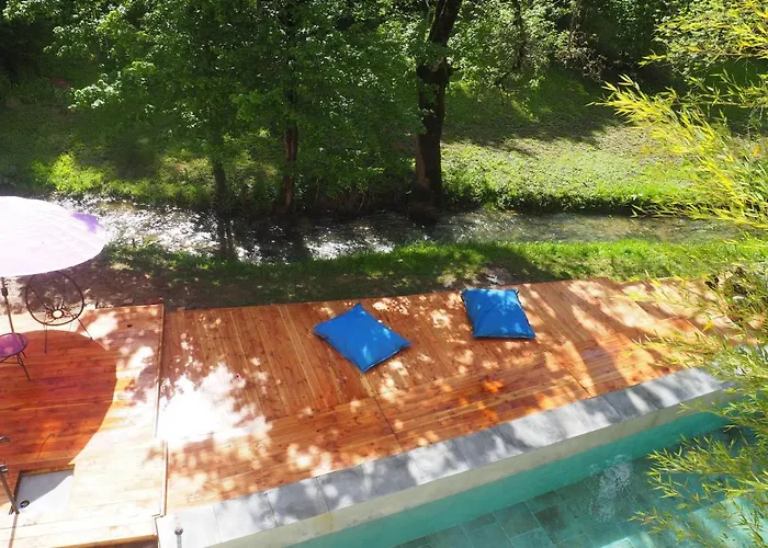 Moulin Bas, Pres De La Riviere Bed and Breakfast Carnac-Rouffiac