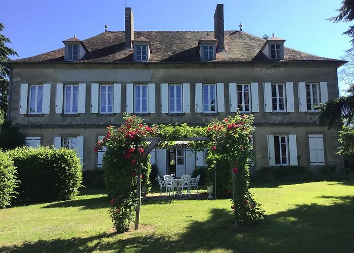 Chateau de Longeville Deux-Chaises