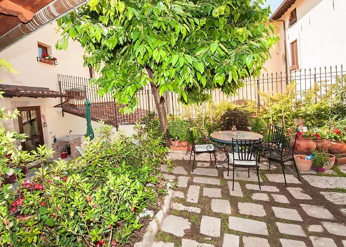 B&B BONE NOVELLE dimora storica palazzo zuzi LʼAquila