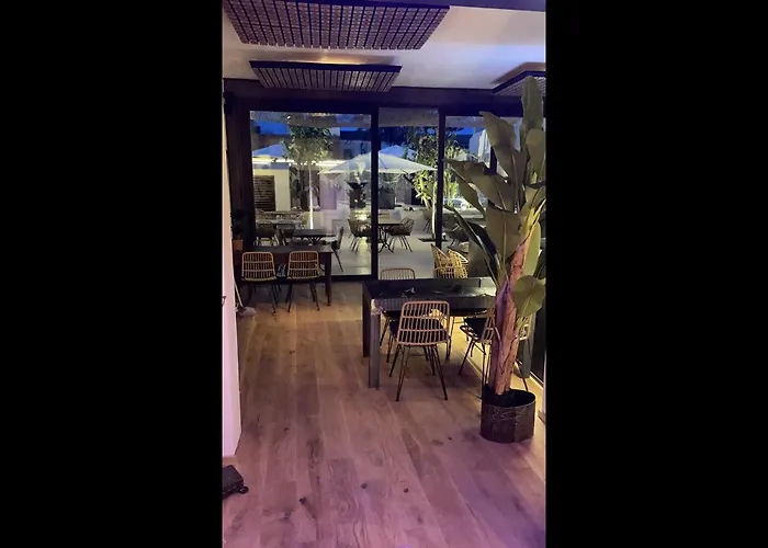 Petit Hotel C'An Mel Cas Concos