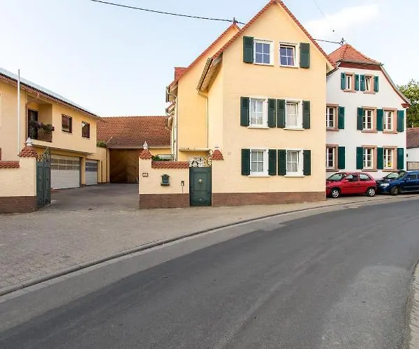 Weingut und Gästehaus Henrici Friesenheim is an Ortsgemeinde