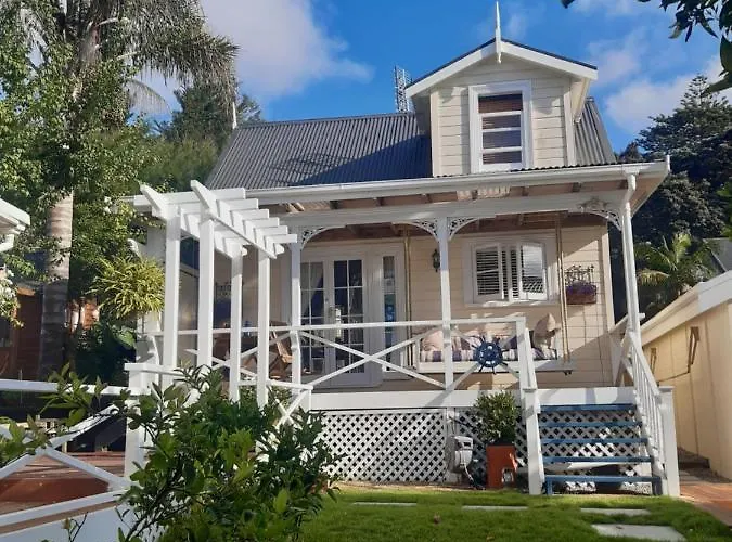 Harbour View Cottage