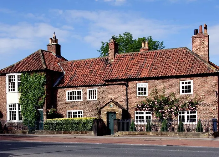 Porch House