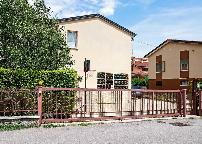 Via Verdi B&B Vago