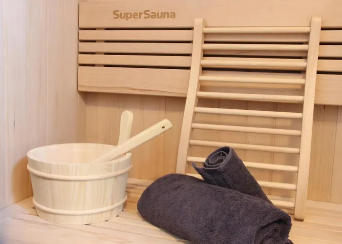 B&B Idylle Aan Zee Incl 2 Wellnessstudios Sint Maartensvlotbrug