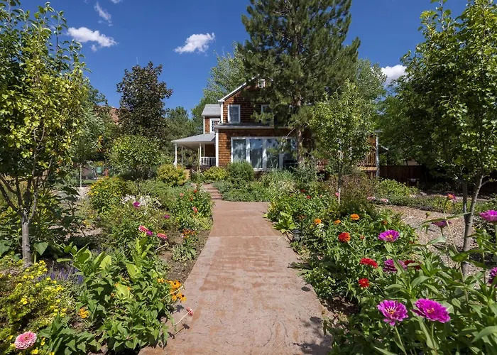 Sunflower Hill Inn