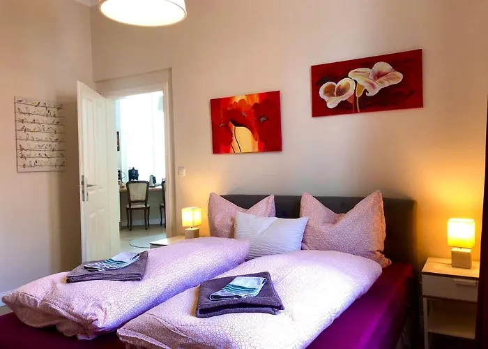 VILLA HanseART Lübeck - Privatzimmer in zentraler Lage