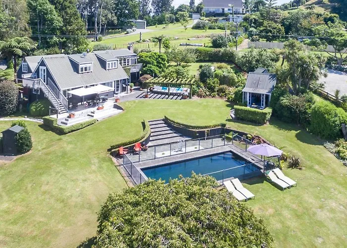 Brenton Lodge