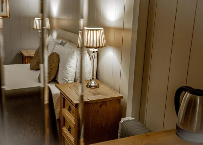 No 1 Hotel