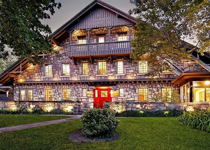 Stone Chalet Inn