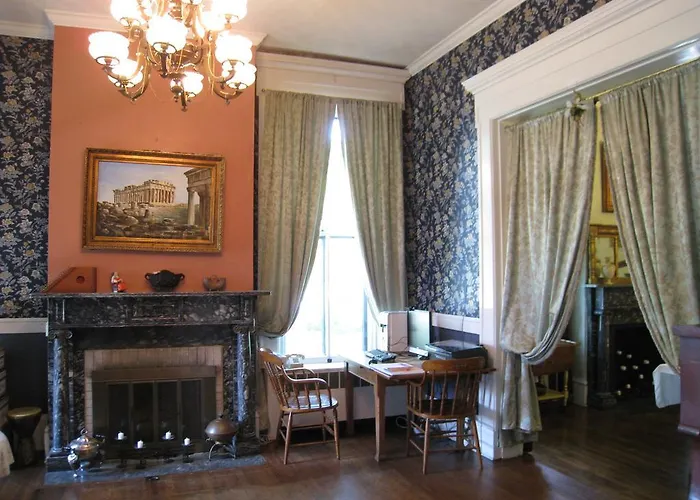Allegheny Street Bed & Breakfast Hollidaysburg