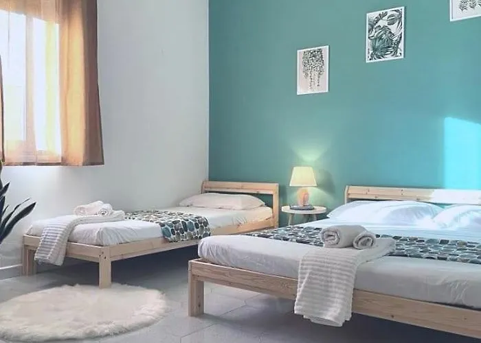 Bed and Breakfast Papa House Santa Domenica Talao