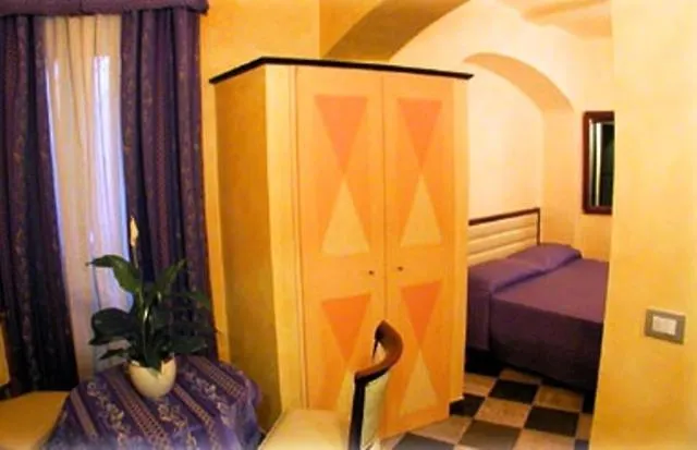 Camere D'Autore La Poesia Monterosso al Mare