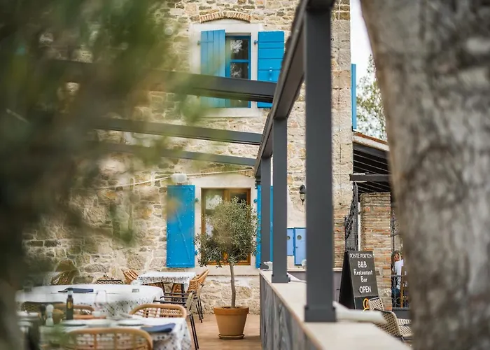 Ponte Porton Dining&lodging Grožnjan