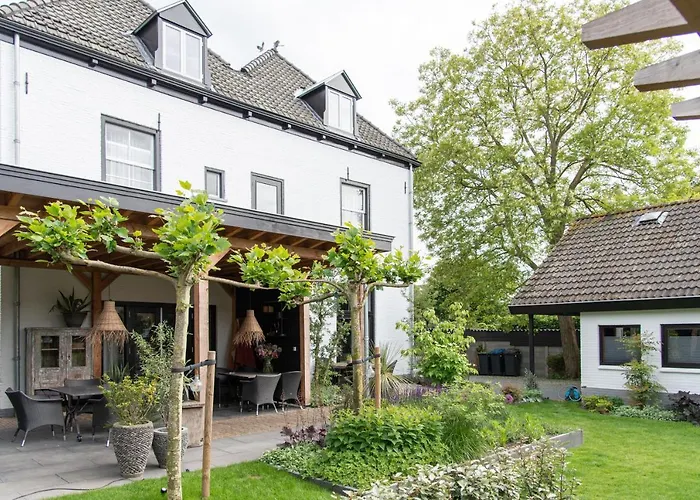 B&B Slapen Bij Dkw