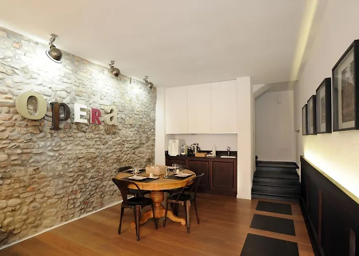 Bed and Breakfast Opera 11 R&B Parma