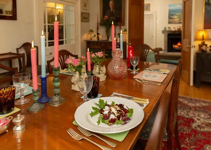 Ingram House Bed & Breakfast