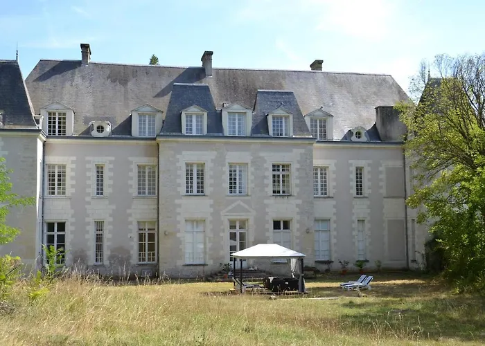 Château de Saint Ouen les Vignes
