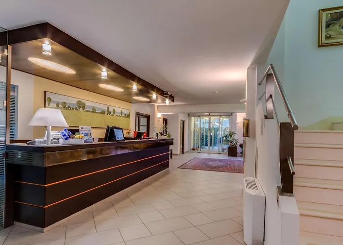 Best Western City Hotel
