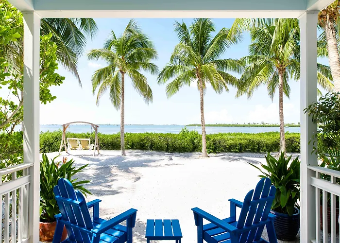 Parrot Key Hotel & Villas