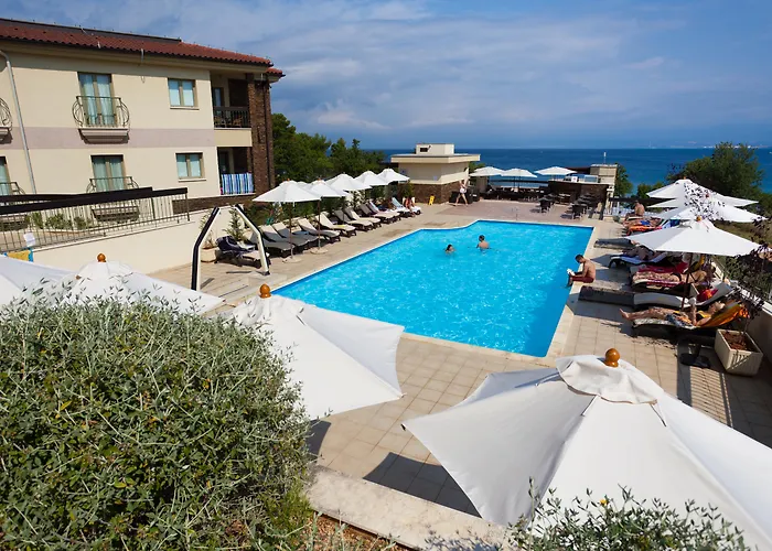 Blue Waves Resort