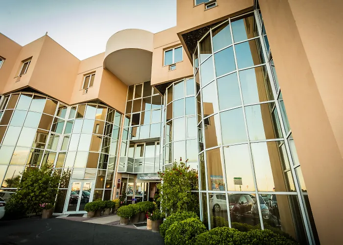 Hotel Port Marine