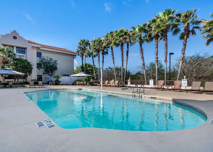 Best Western Gateway Grand
