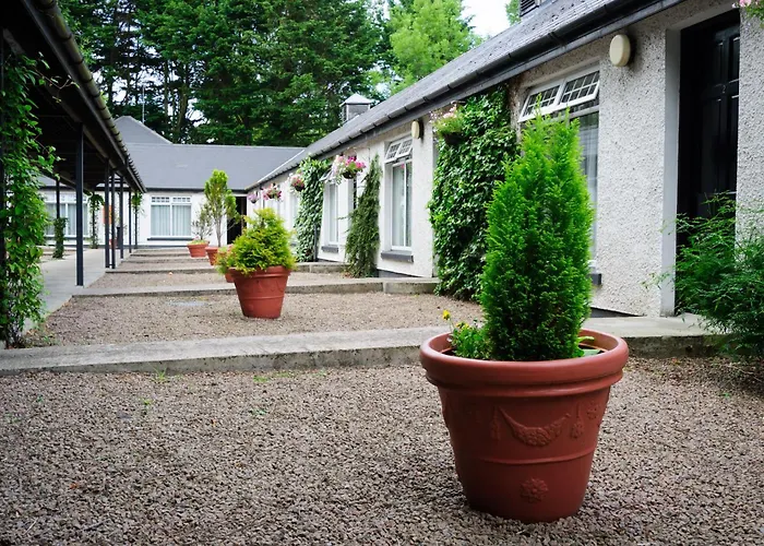 Brown Trout Golf & Country Inn