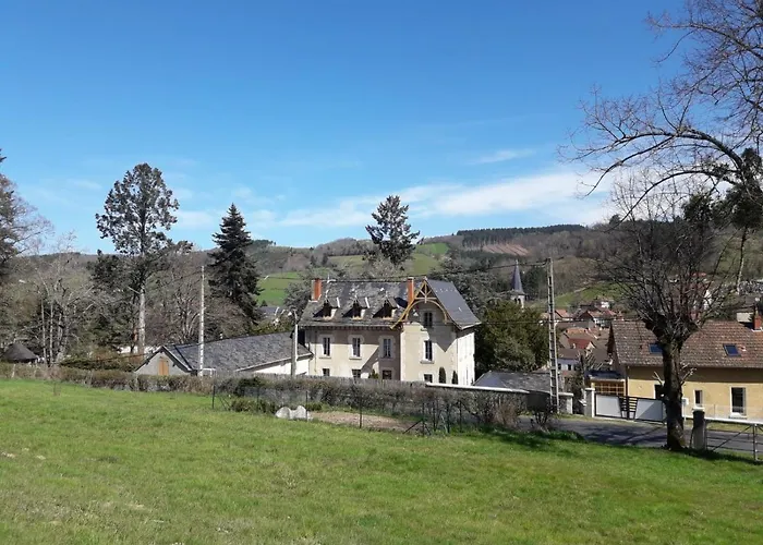 Château d'Arfeuilles Chambres et tables d'hôtes