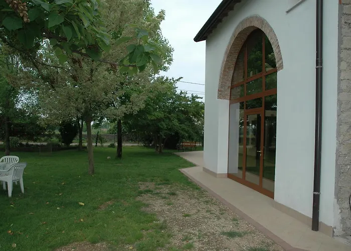 Bed and Breakfast Rose Rosse Cadi David