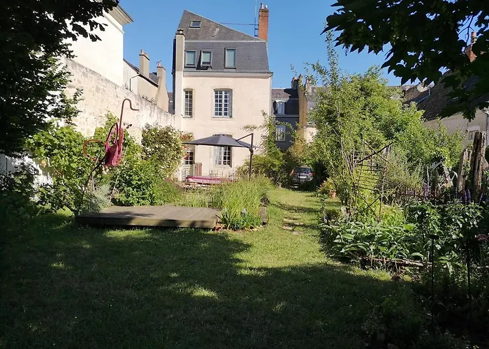 Demeure De Boisclaireau