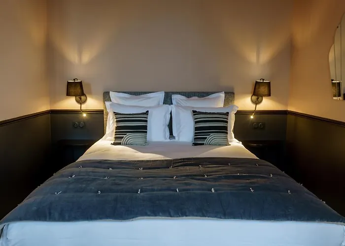 Hotel de la Plage Lion-sur-Mer