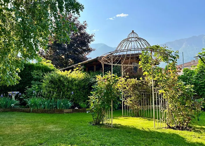 La Finestra sul Giardino - B&B Cavedine