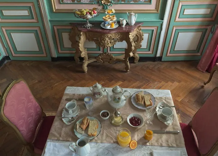 Chateau du Hallay Montaigu-Vendee