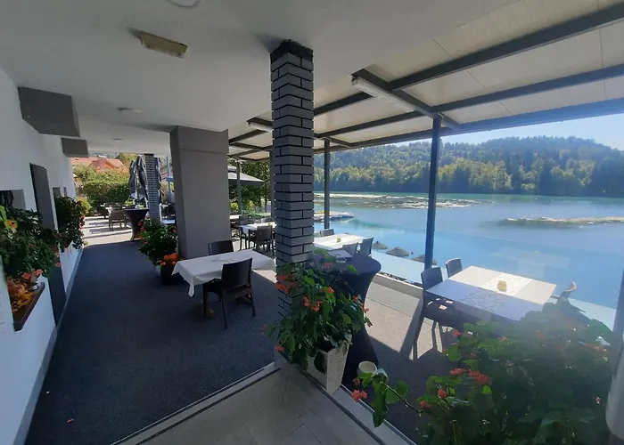 Bed and Breakfast Gostisce Jezero Medvode
