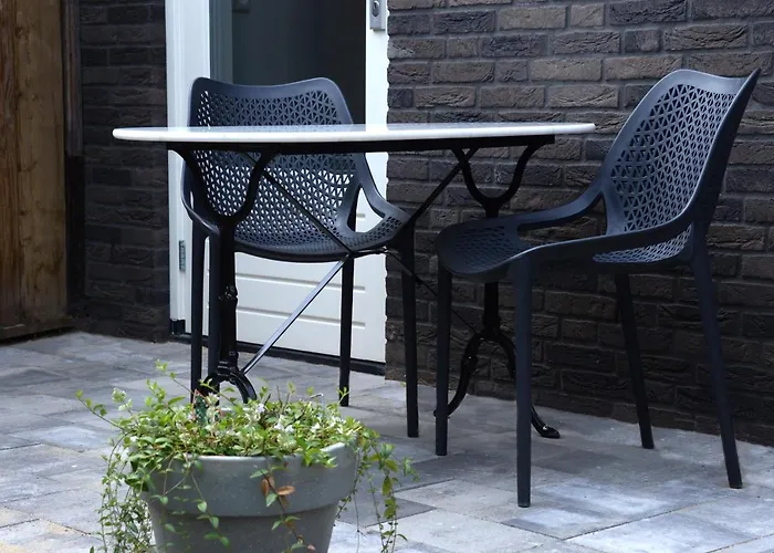 Bed&Breakfast in de buurt Waalwijk