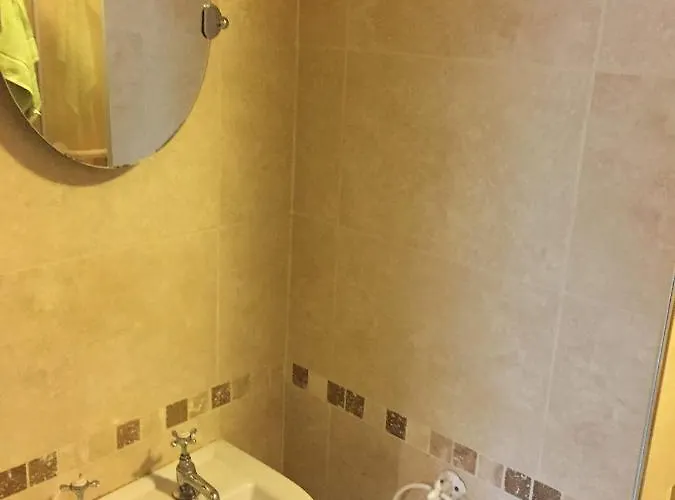 Clarendon Bed & Breakfast Tallaght