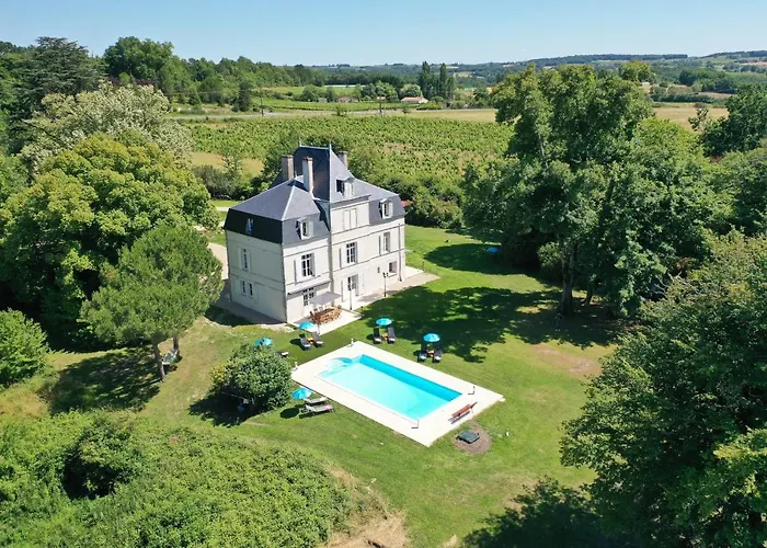 MANOIR LE COUTUREAU maisons d'hôtes
