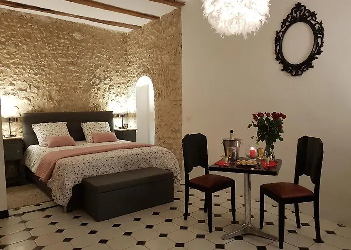 Bed and Breakfast Le Grand Coudreau à Nazelles-Négron