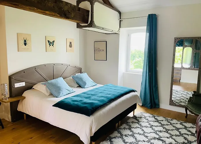 Le Petit Caviste - Chambres D'hôtes&Suites Castagnol