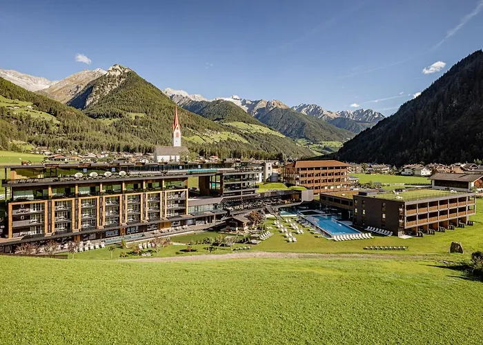 Alpine Luxury SPA Resort Schwarzenstein