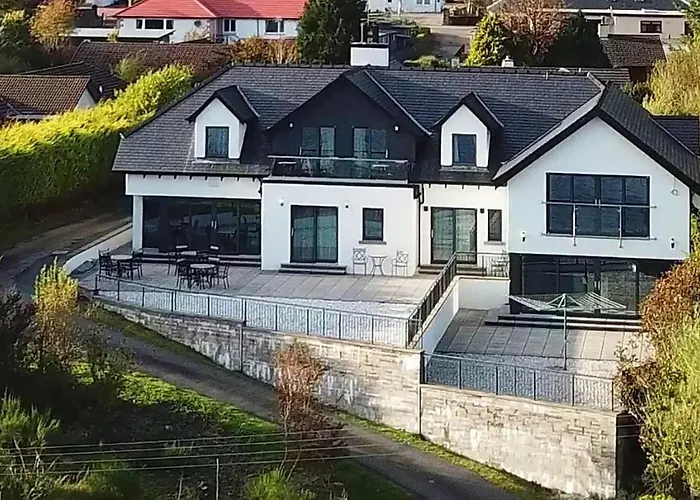 Taransay House, Small Hotel