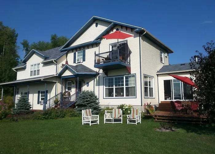 Domaine De La Baie, Les Suites
