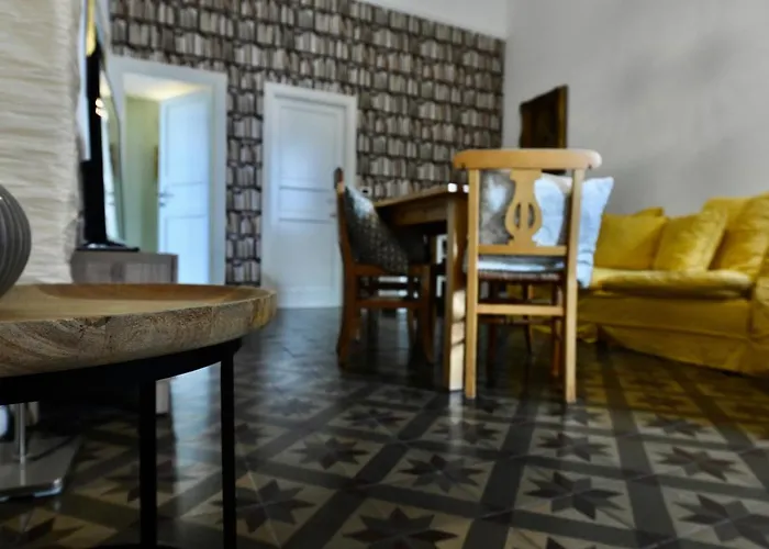 Hotel Villa Maria & Apartment