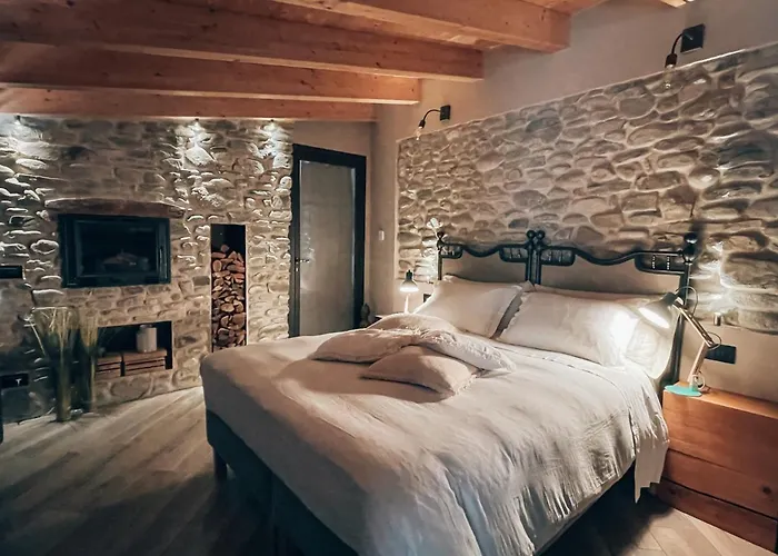 Talking Stones Bed & Breakfast Dolceacqua