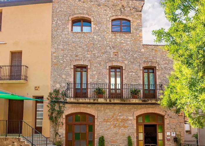 Cal Fuster De La Placa Sant Martí de Tous