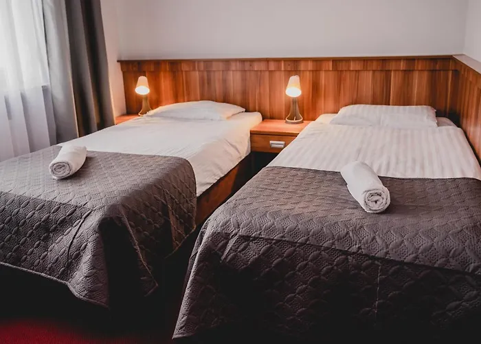 Hotel Nad Morzem- Art-Pension Świerzno