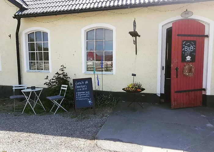 Bed and Breakfast Smedjan Mat & Logi Ostra Ingelstad